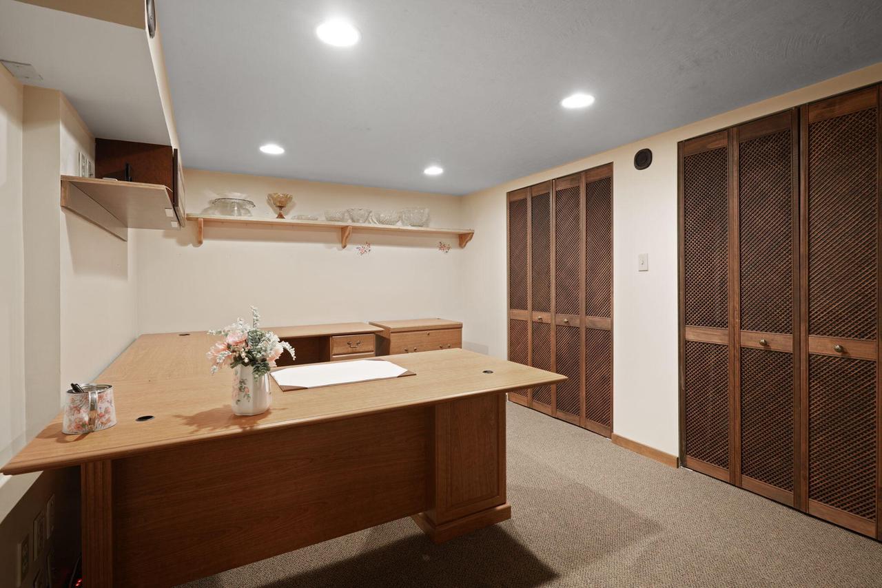 3005 North Main STREET