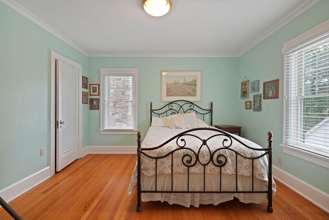 3005 North Main STREET