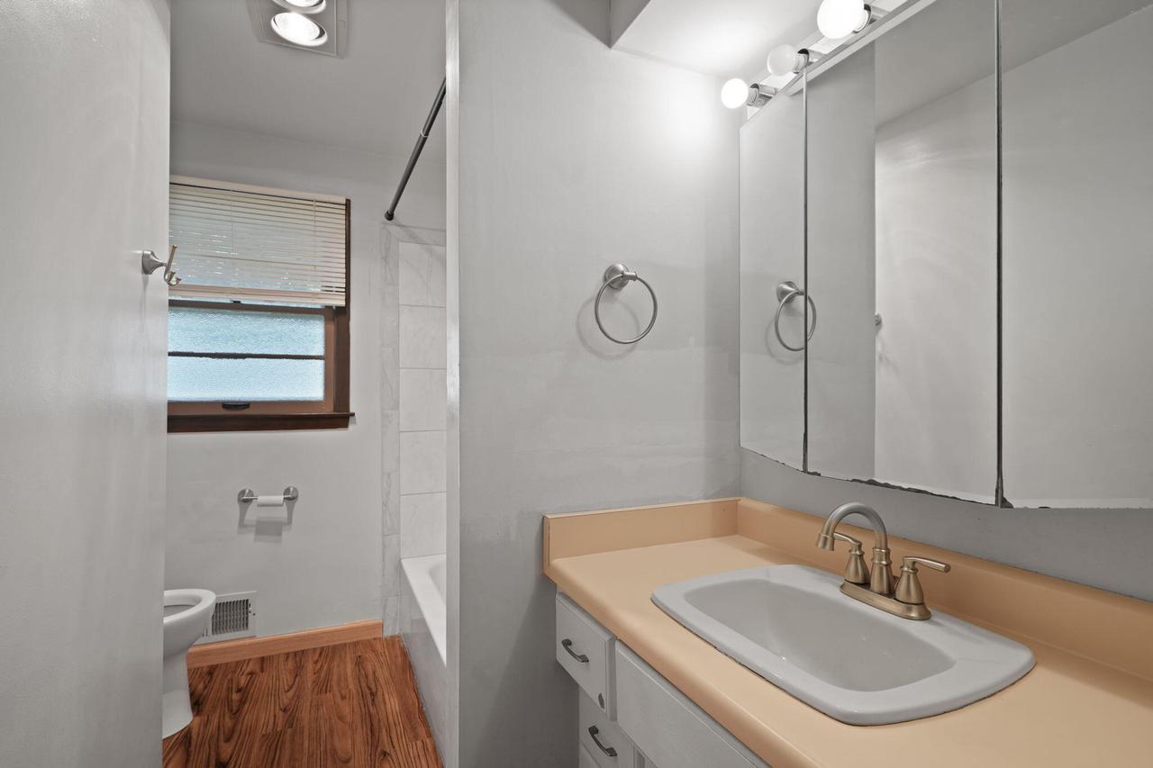 4617 Pierce BOULEVARD