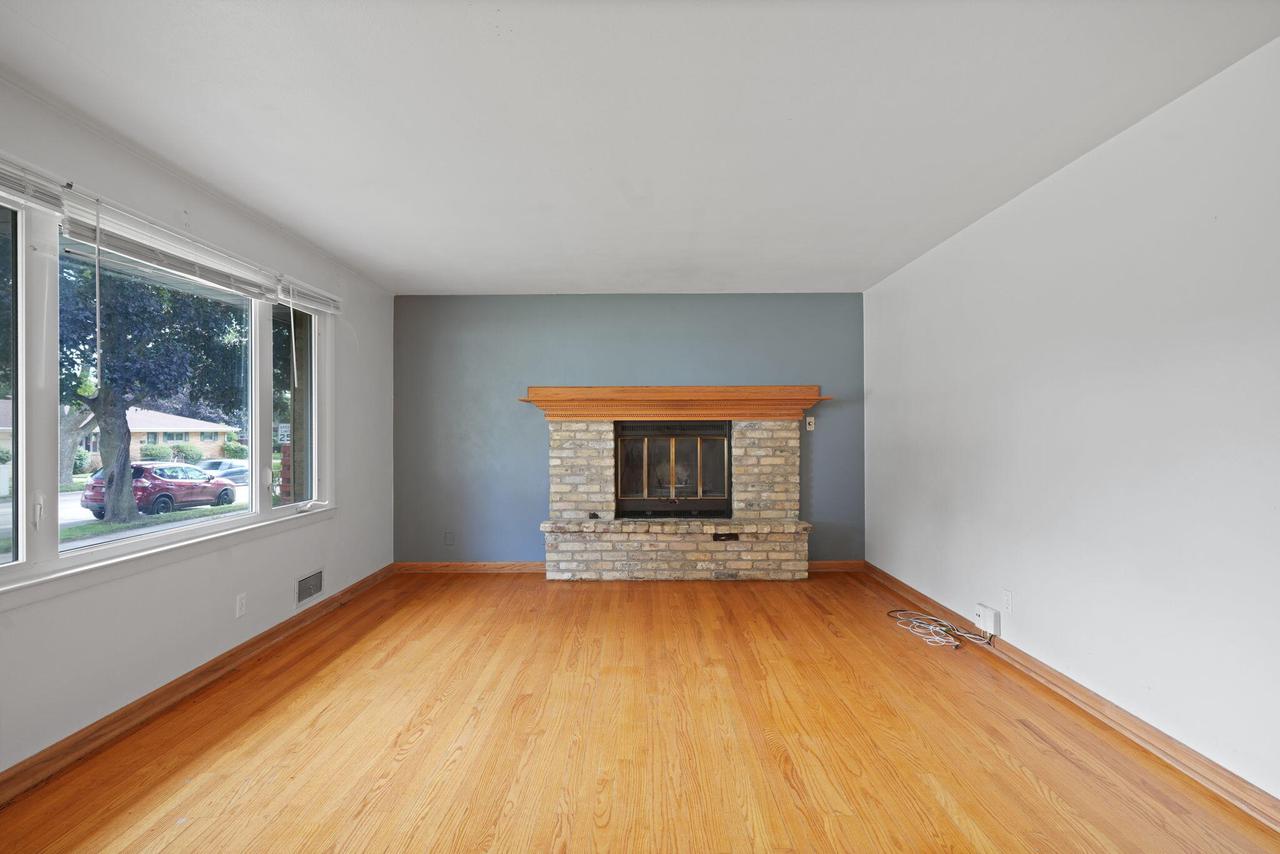 4617 Pierce BOULEVARD