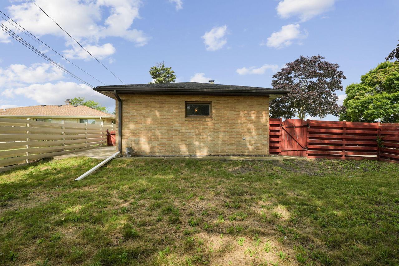 4617 Pierce BOULEVARD