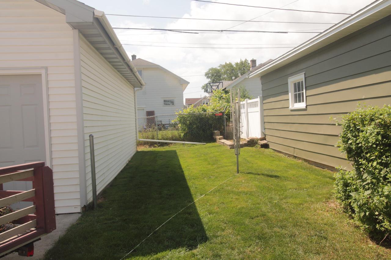 2905 Arlington AVENUE