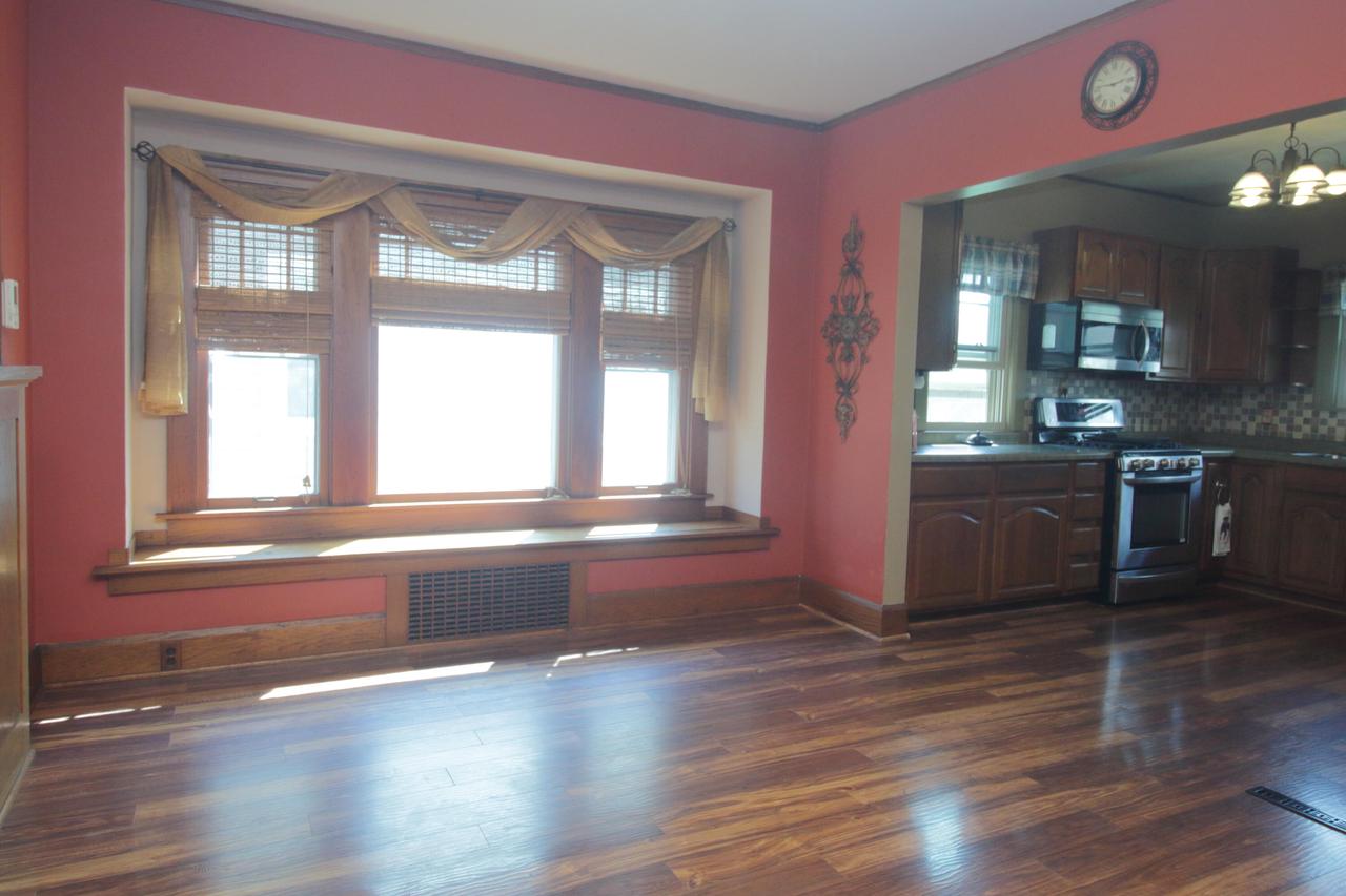 2905 Arlington AVENUE