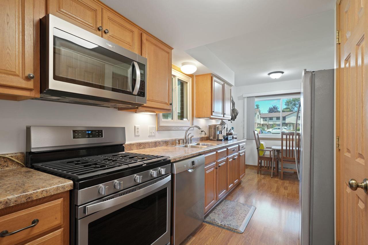 5803 Cambridge CIRCLE 6