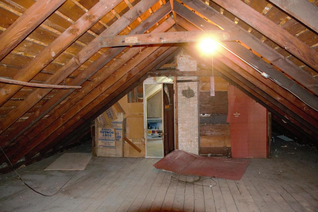 1429 Plainfield AVENUE