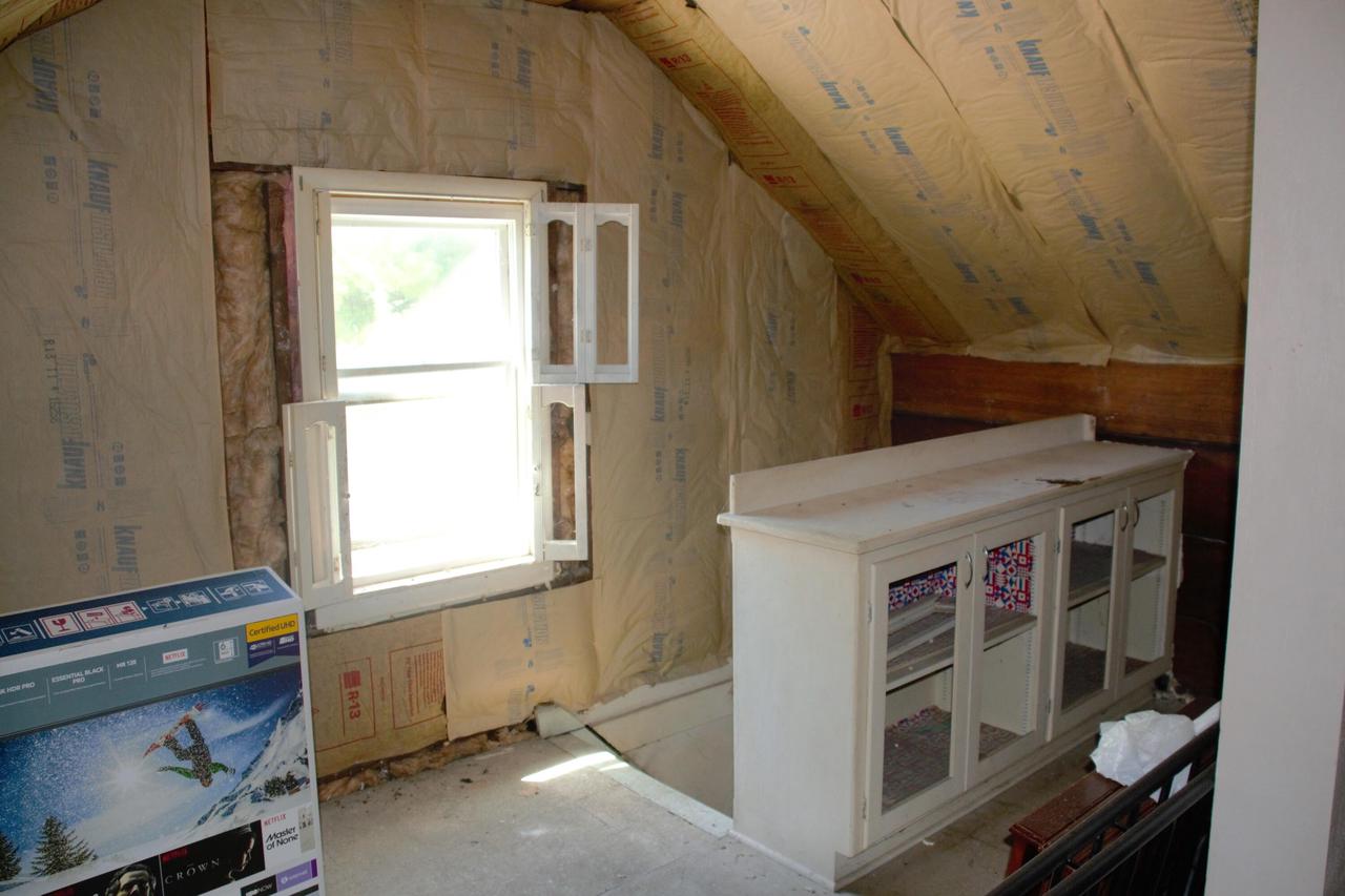 1429 Plainfield AVENUE