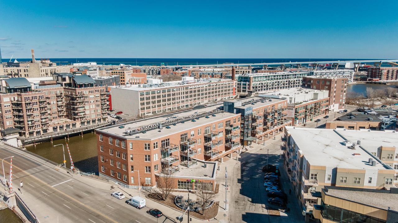 130 South Water STREET 204