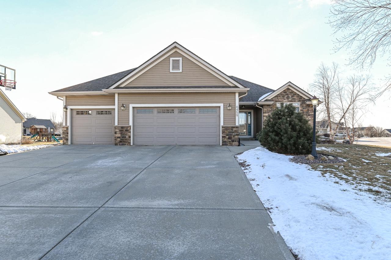 6459 Heritage AVENUE