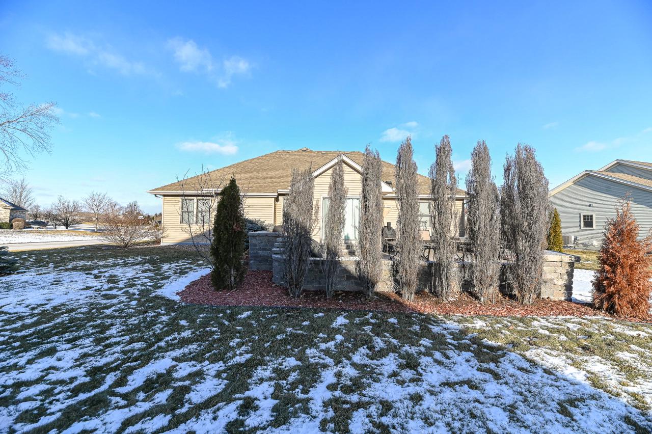 6459 Heritage AVENUE