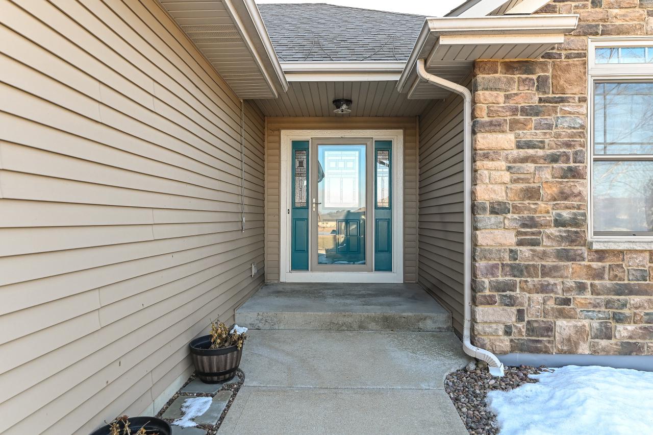 6459 Heritage AVENUE