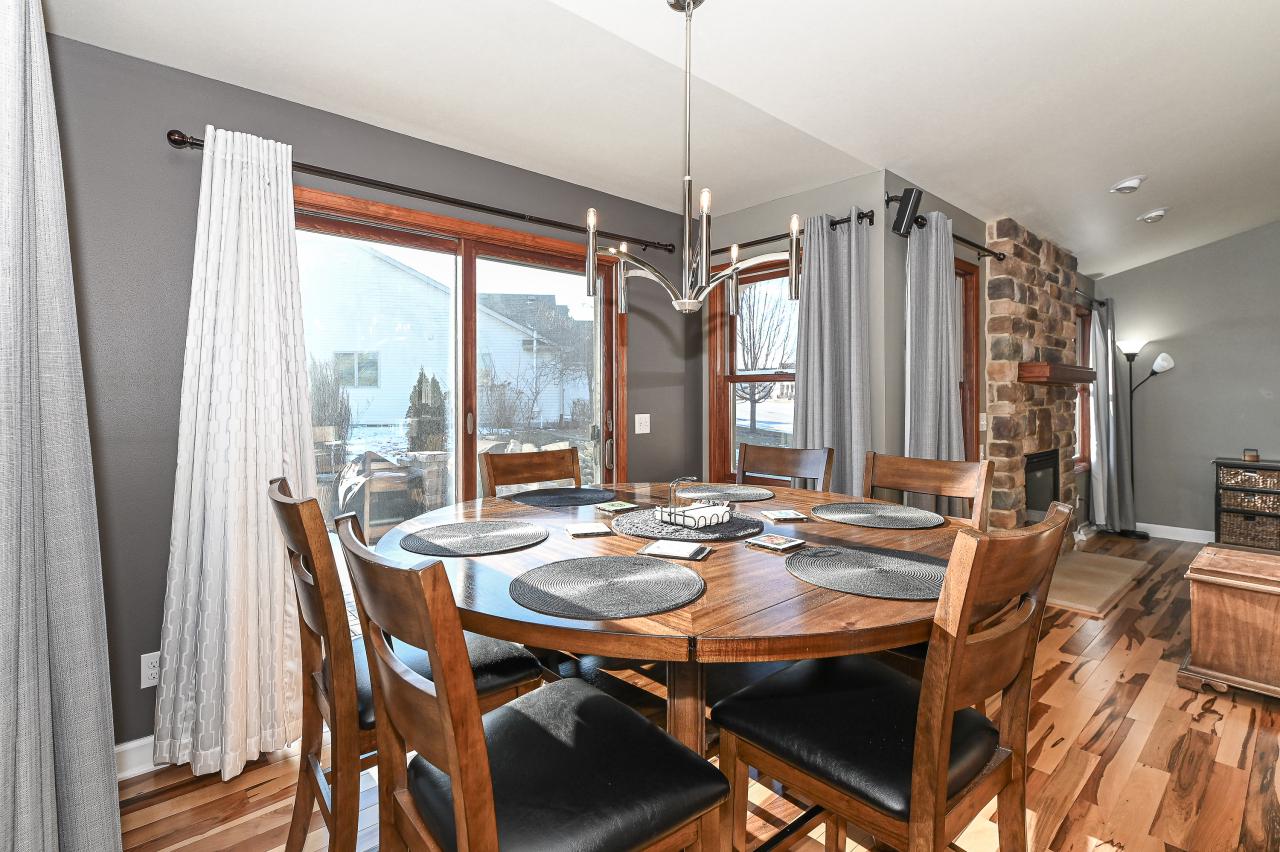 6459 Heritage AVENUE