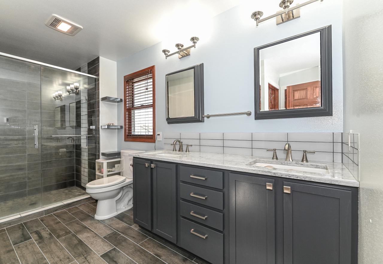 6459 Heritage AVENUE