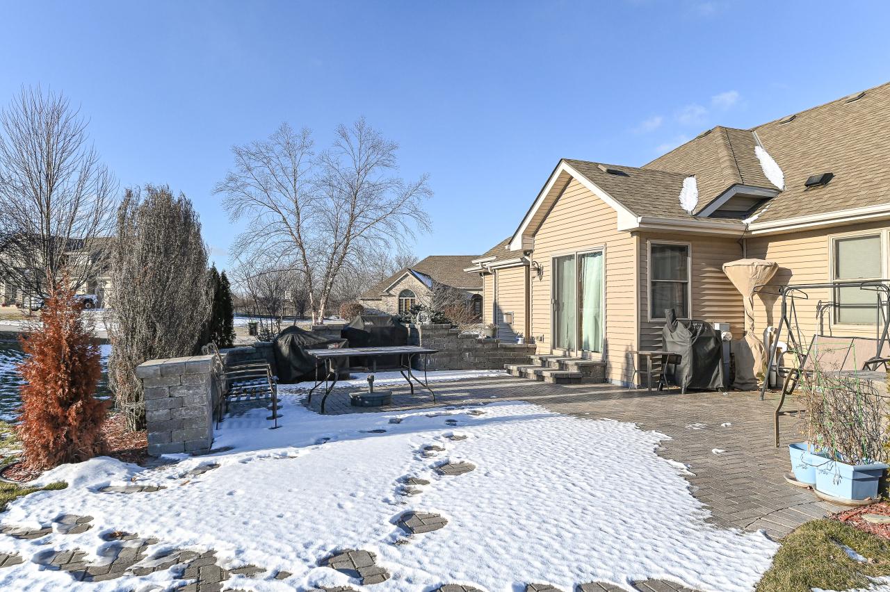 6459 Heritage AVENUE