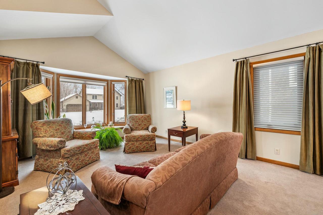 6811 South Juliana DRIVE