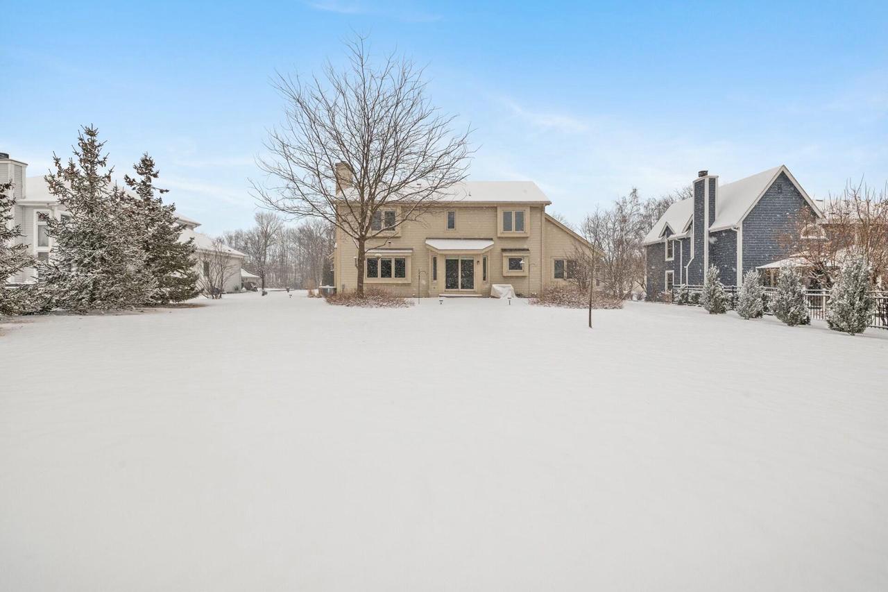 6811 South Juliana DRIVE