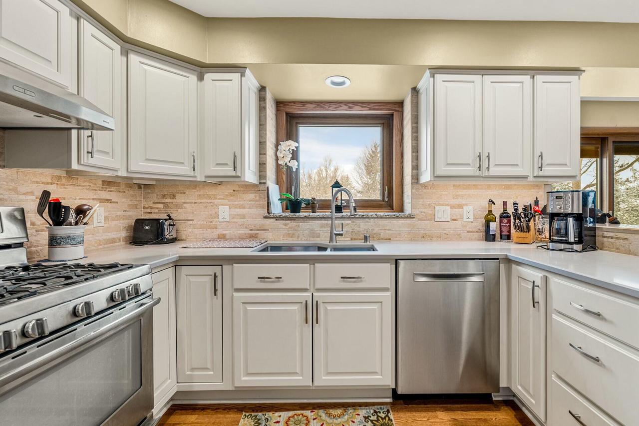 6811 South Juliana DRIVE