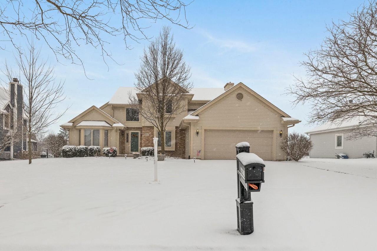 6811 South Juliana DRIVE