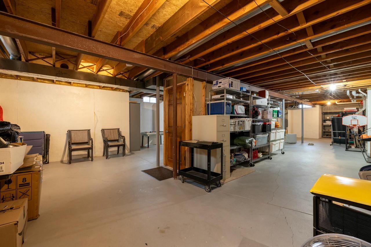 6811 South Juliana DRIVE