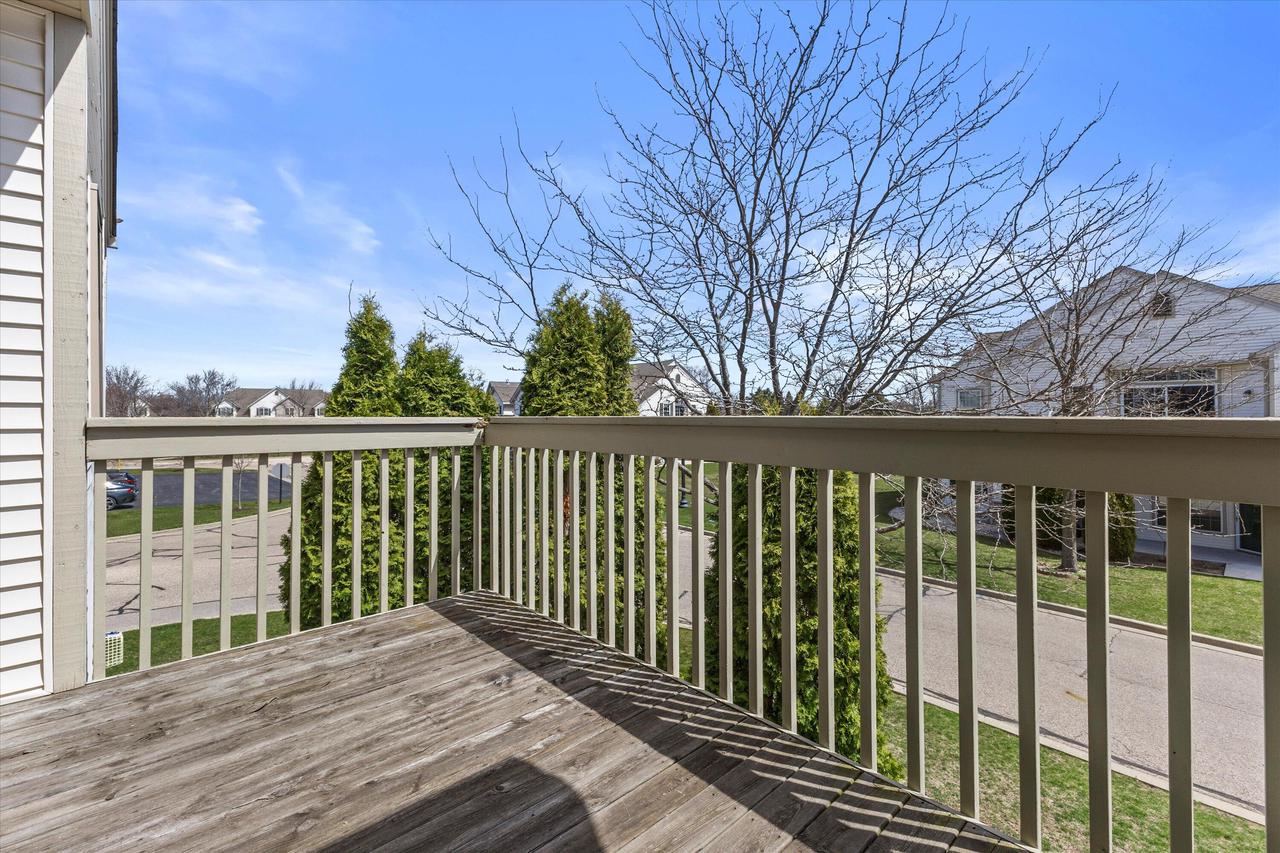 1058 Stratford COURT 202