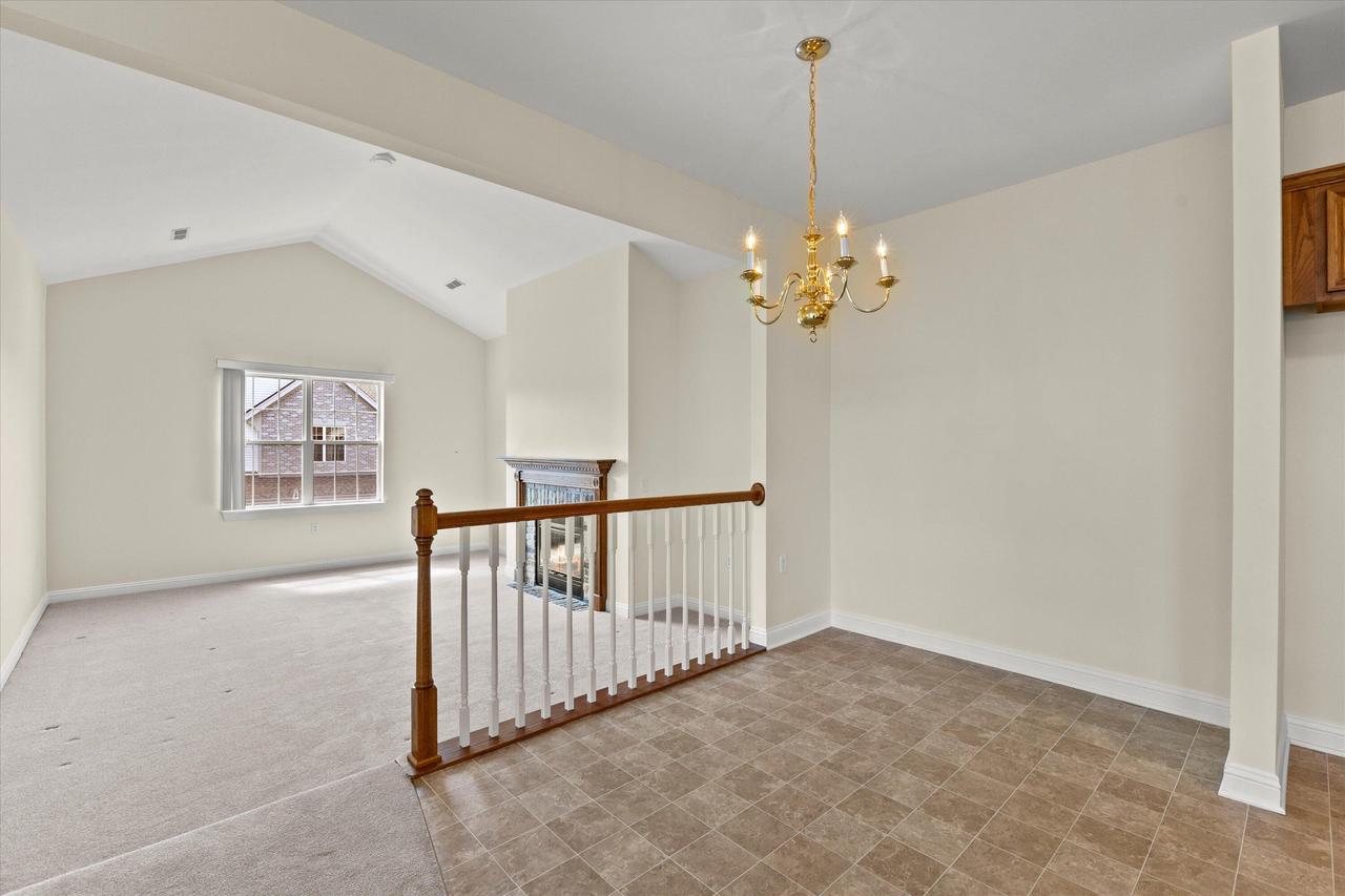 1058 Stratford COURT 202