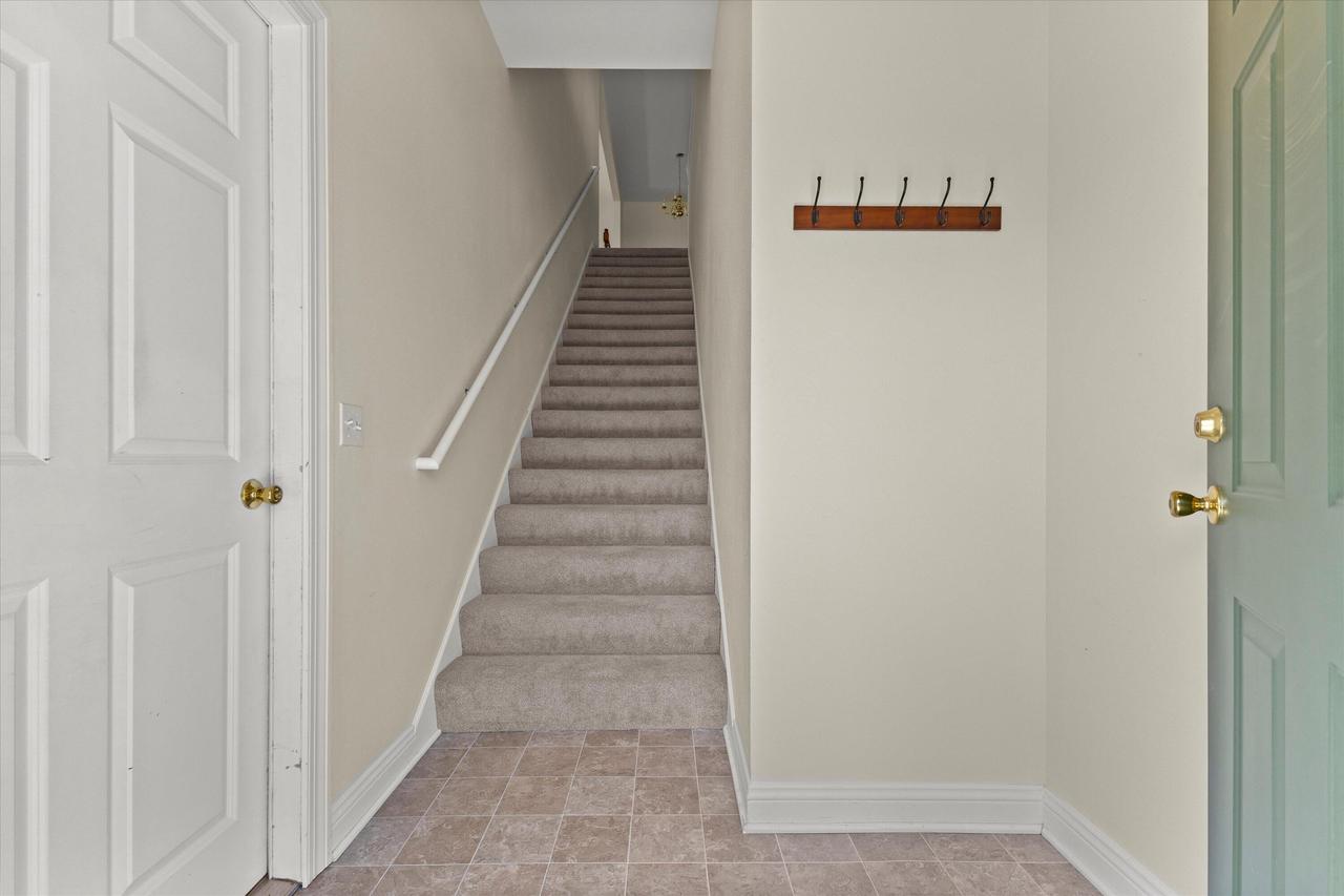 1058 Stratford COURT 202