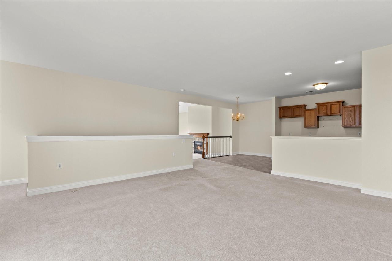 1058 Stratford COURT 202