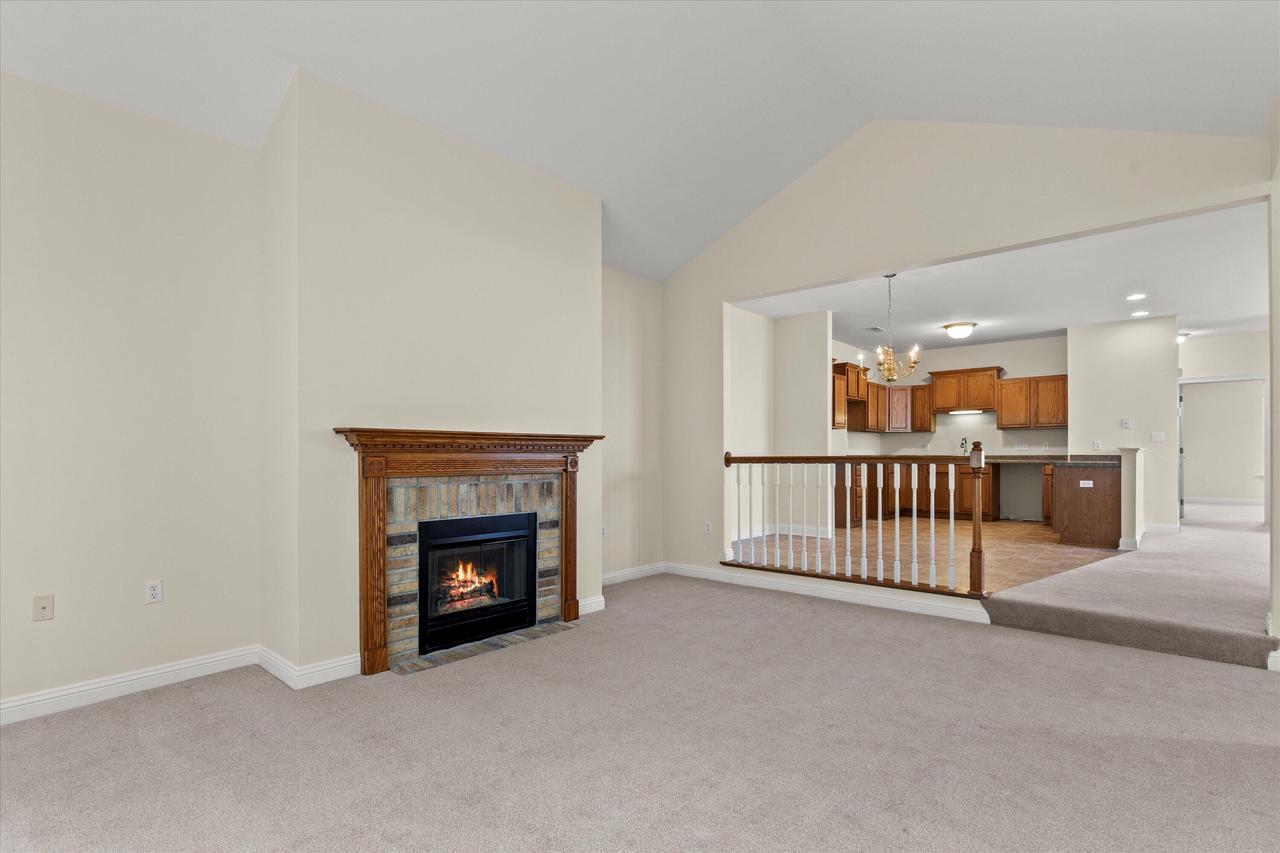 1058 Stratford COURT 202