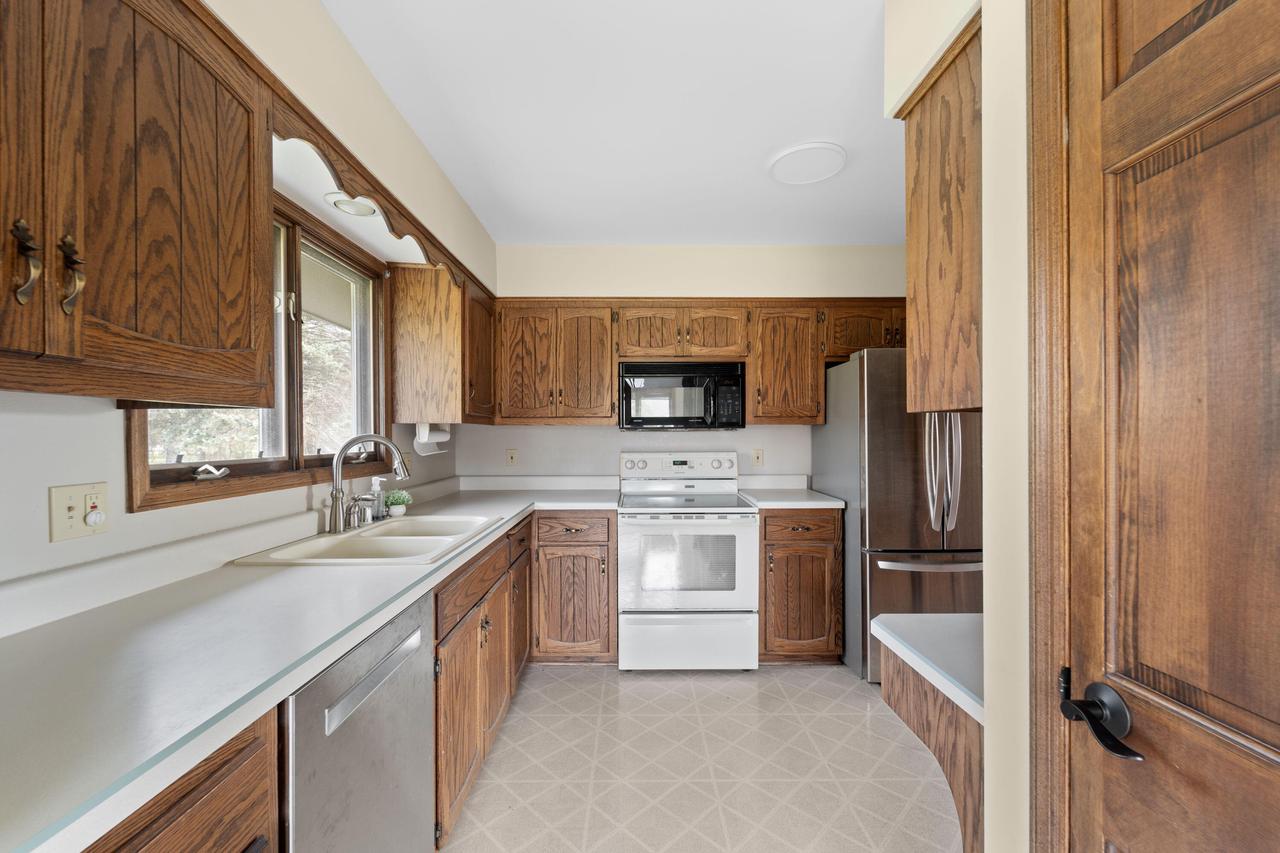 3638 Spring Lake DRIVE