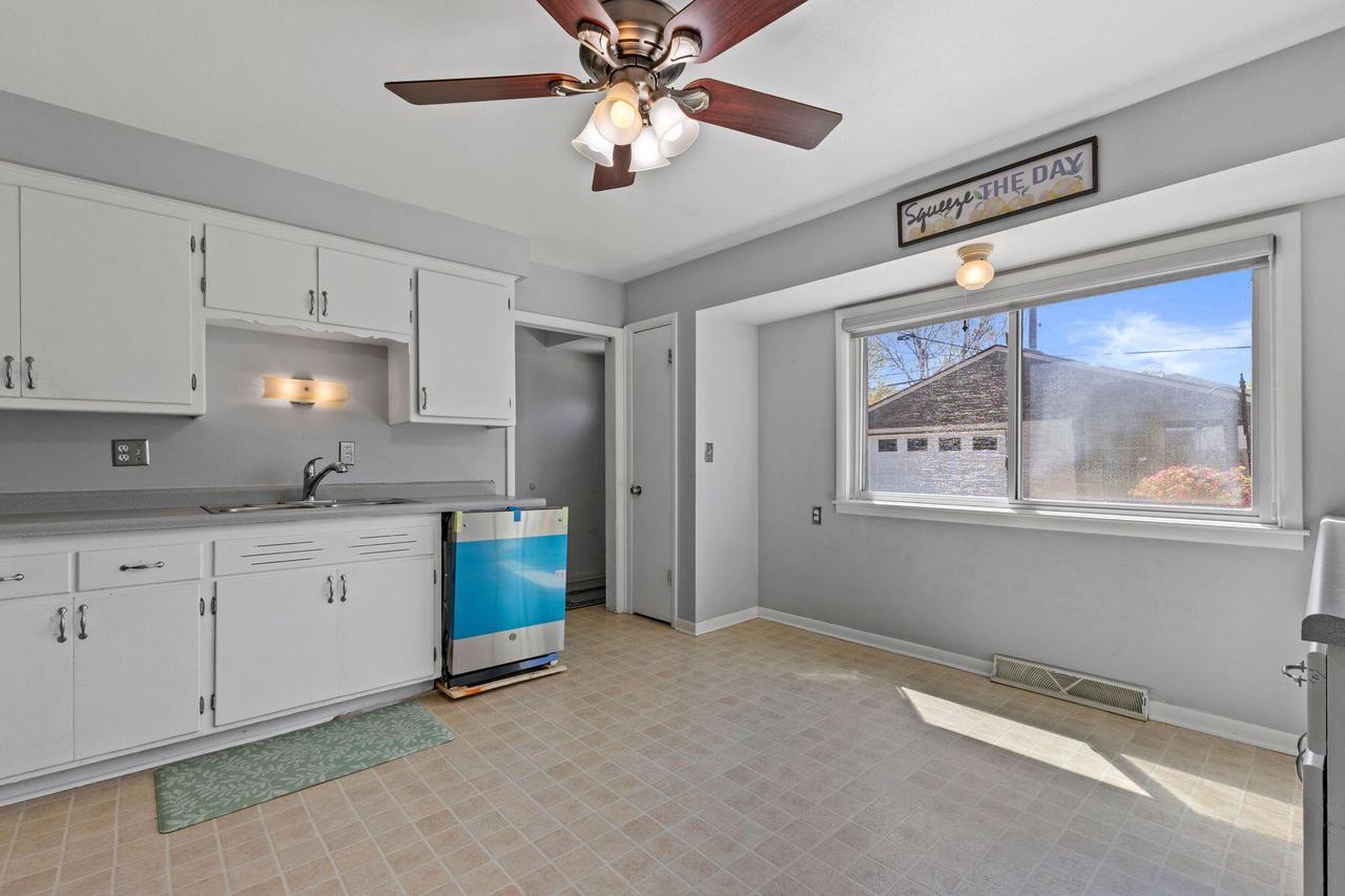 4415 South 5th STREET