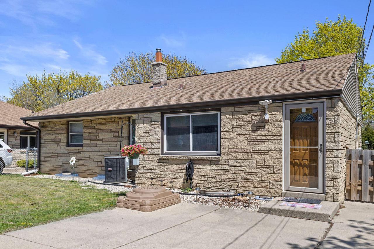 4415 South 5th STREET