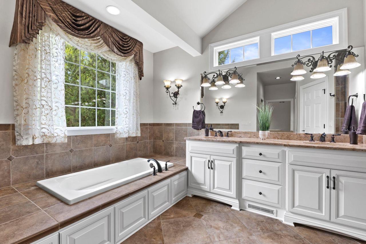 4205 Quarry Springs DRIVE