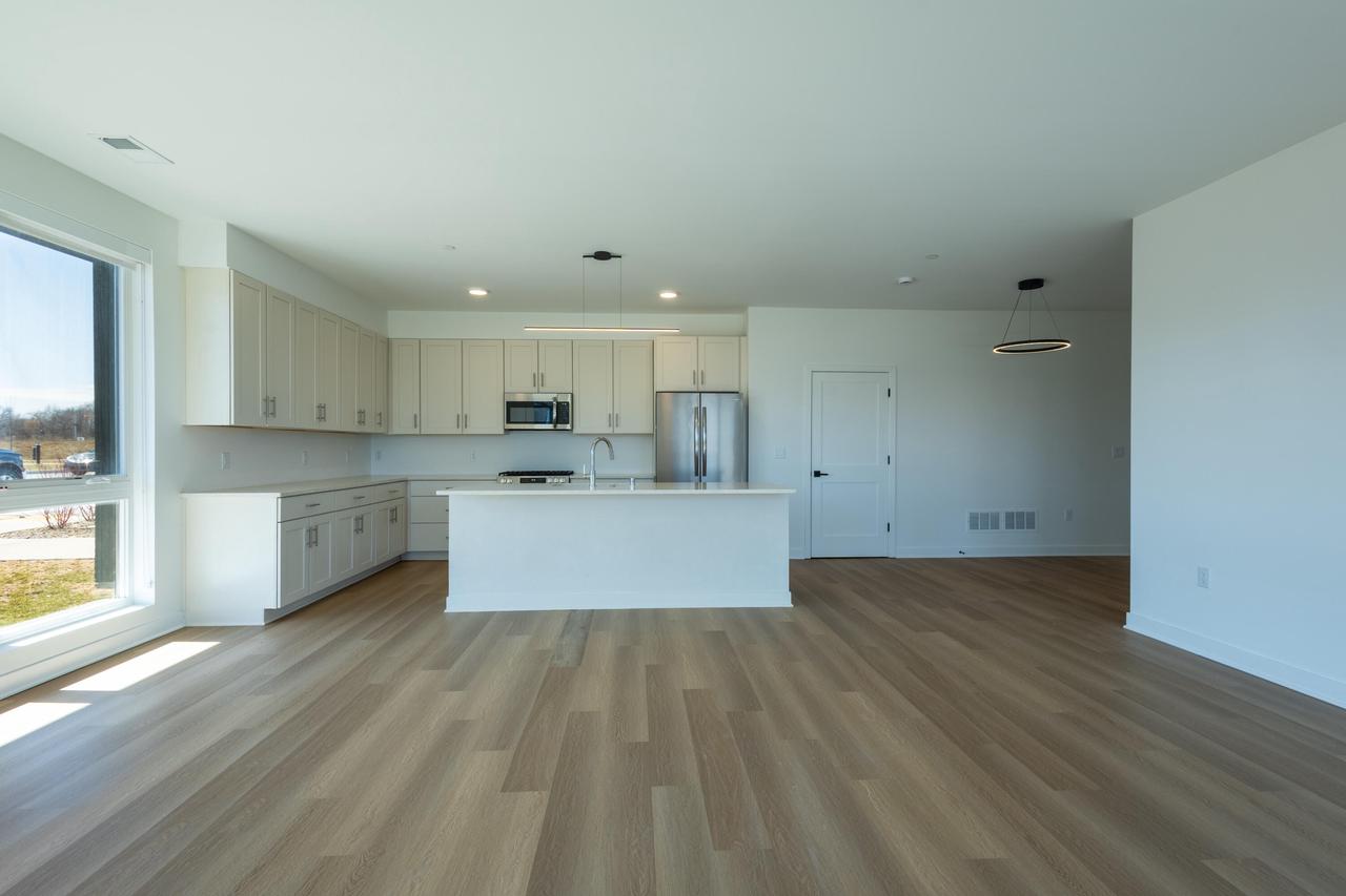 9378 South Alder PLACE 101