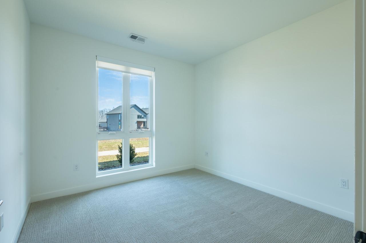 9378 South Alder PLACE 101