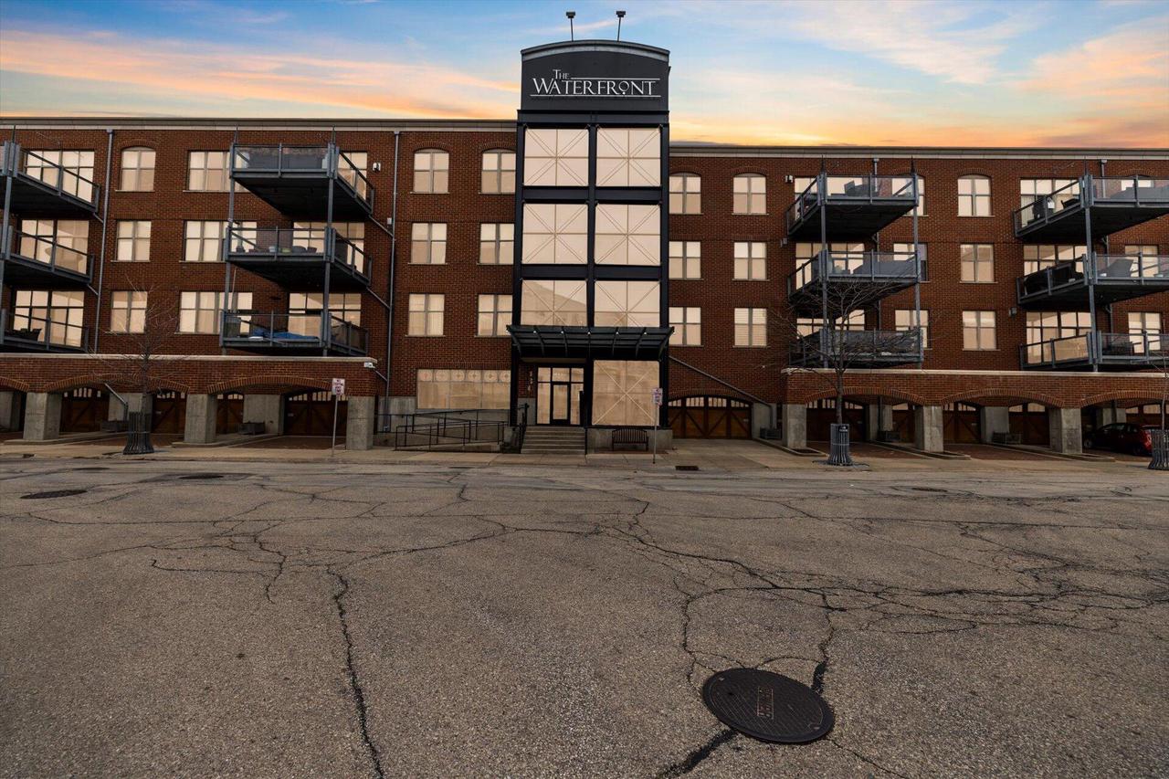 130 South Water STREET 107