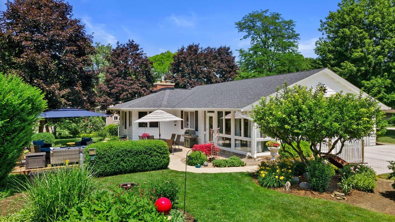 2500 Markridge CIRCLE