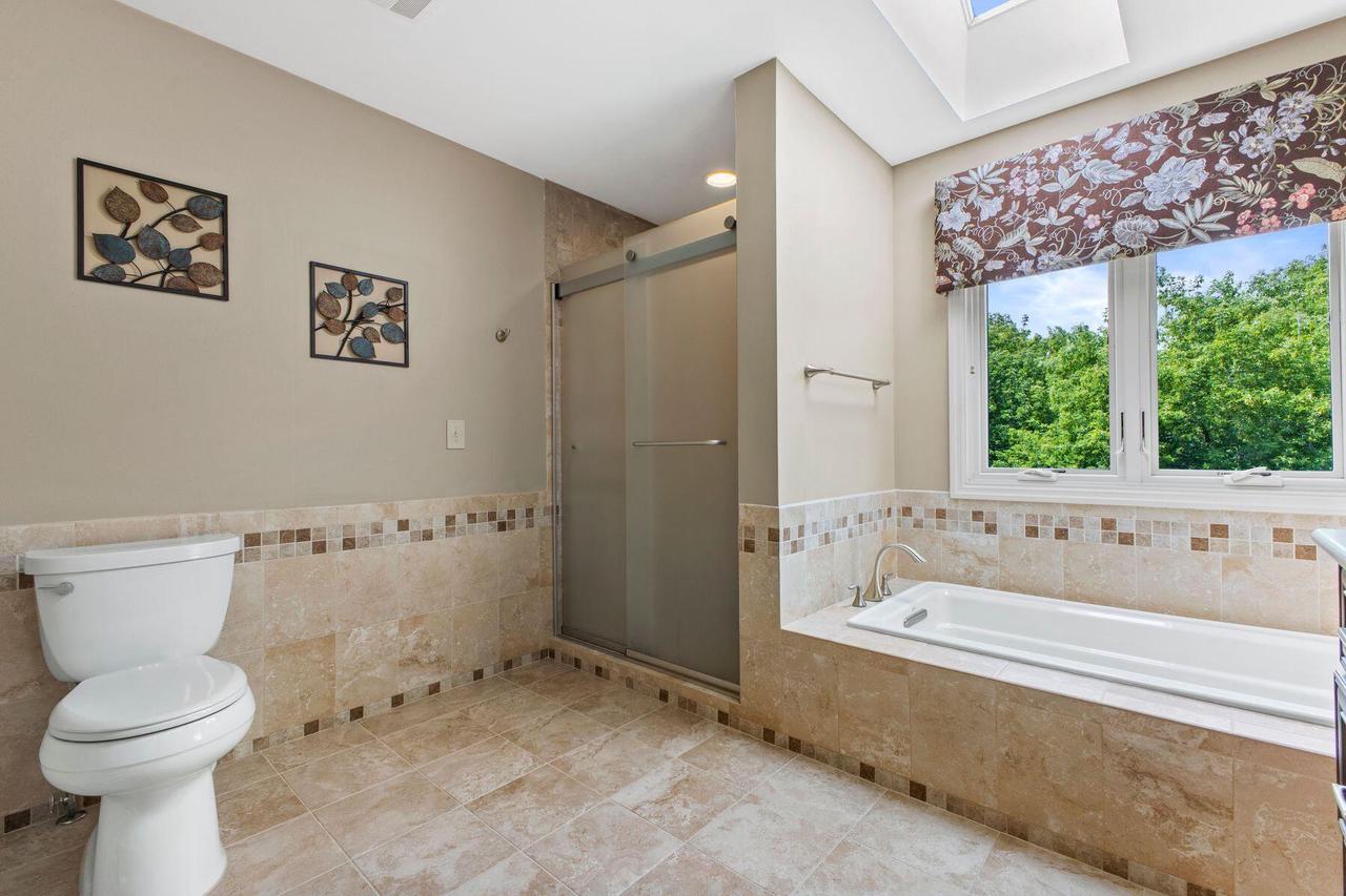 5324 Agatha Turn