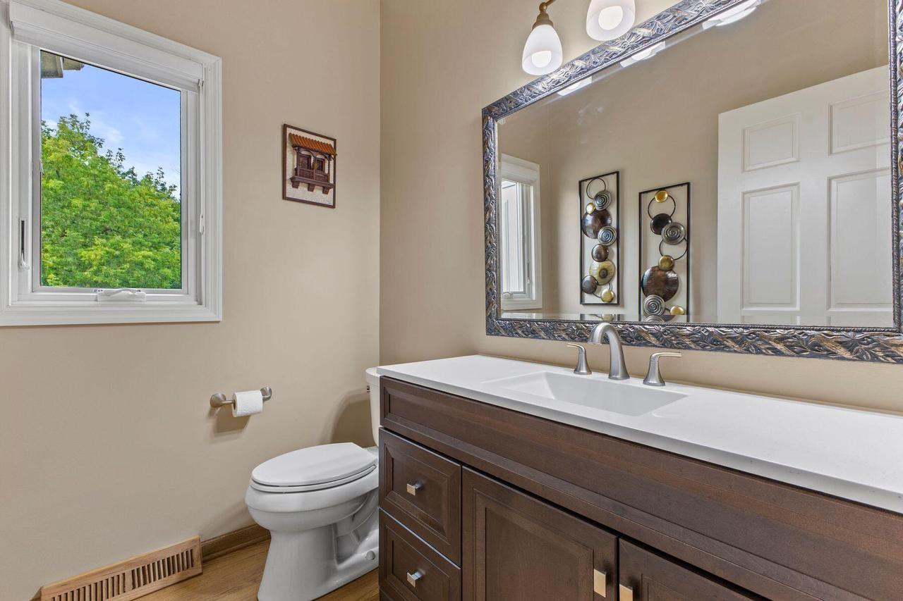 5324 Agatha Turn