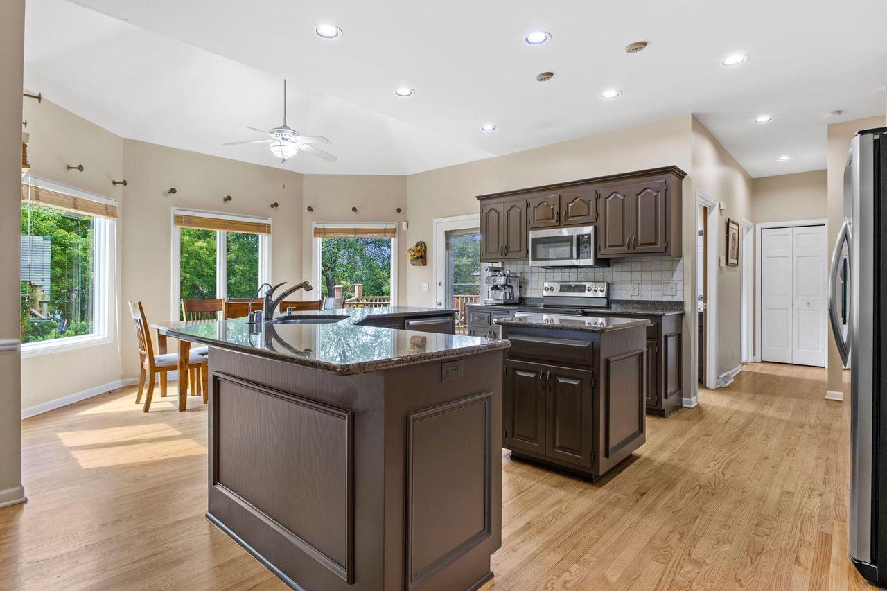 5324 Agatha Turn