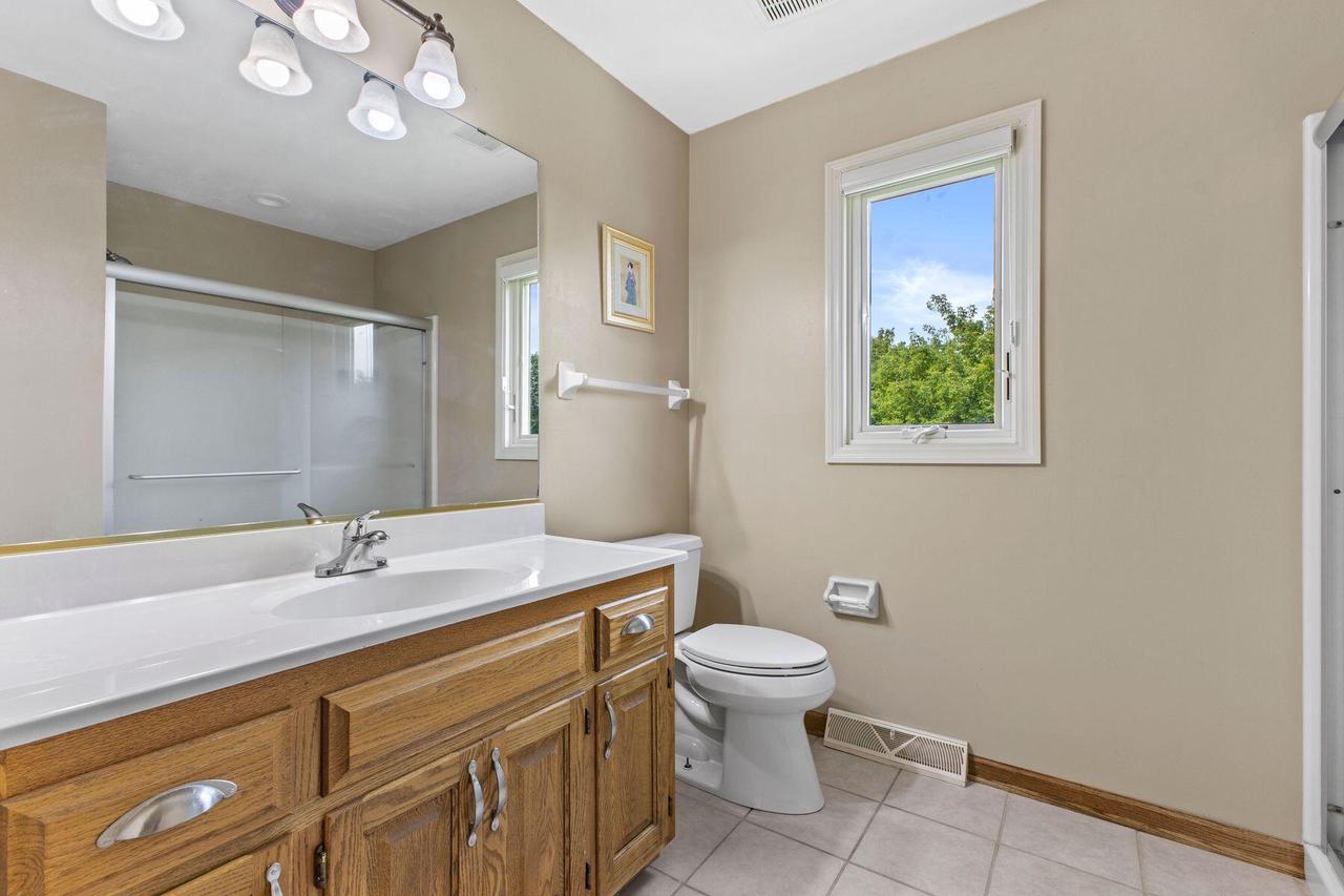 5324 Agatha Turn
