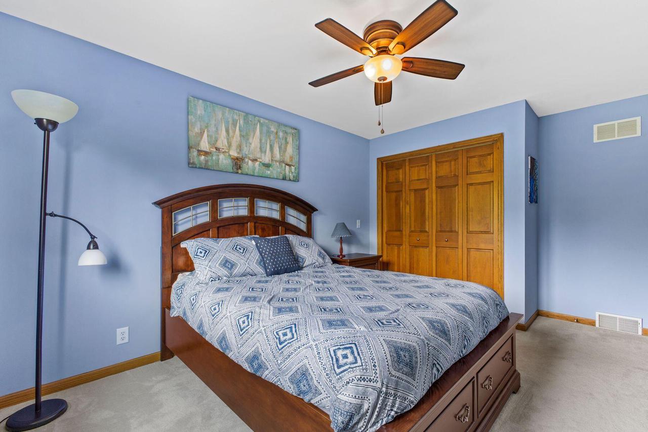 5324 Agatha Turn