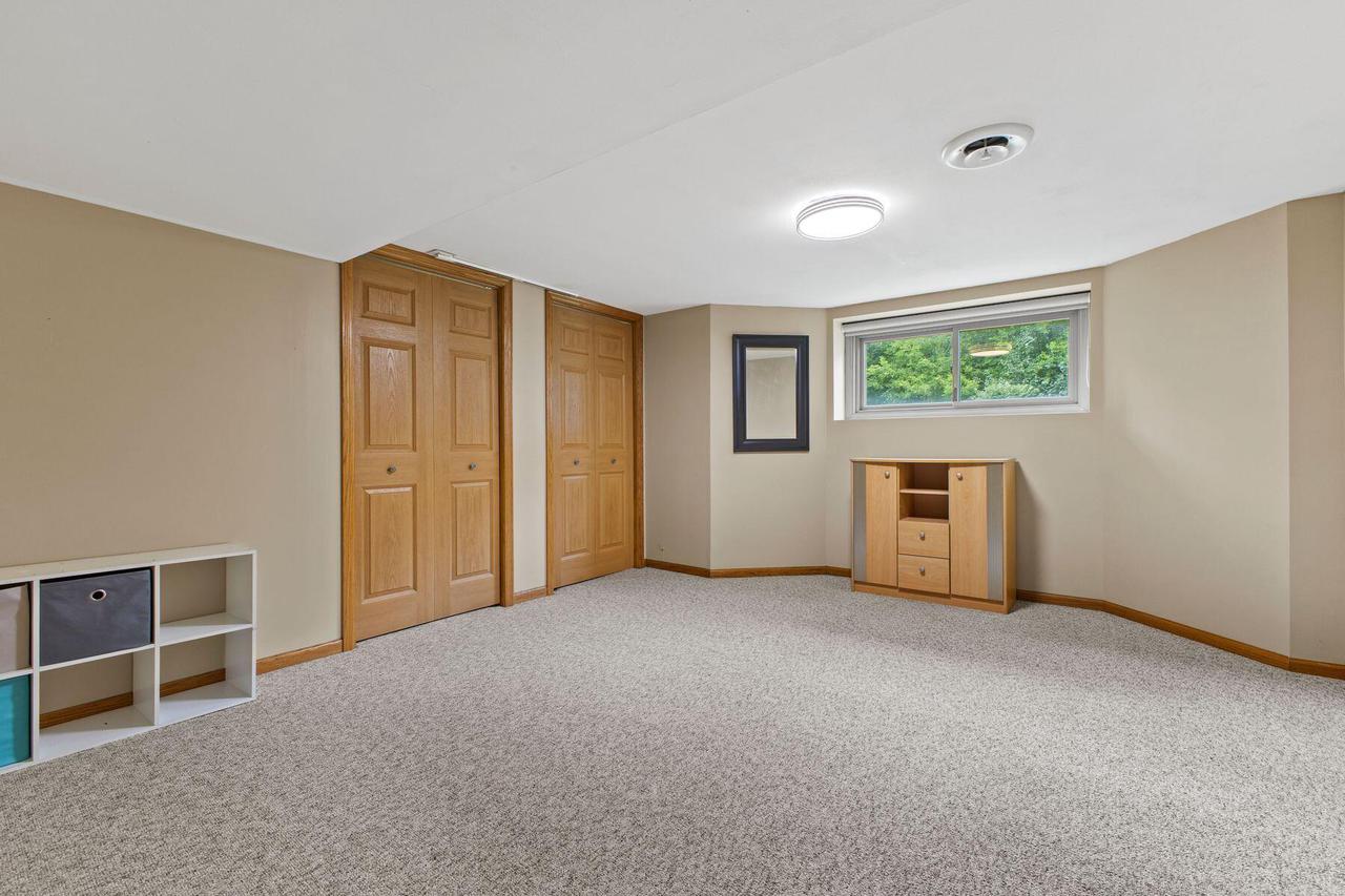 5324 Agatha Turn