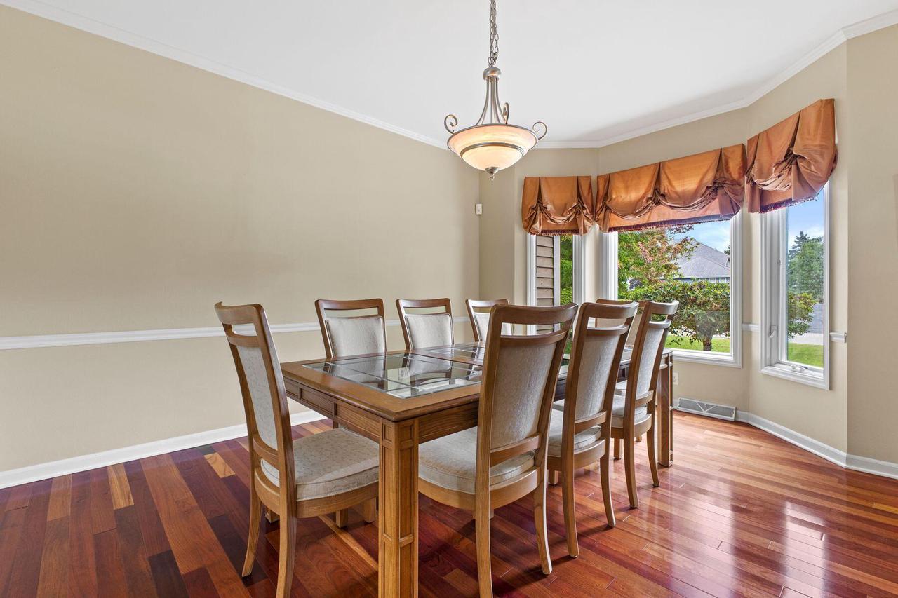5324 Agatha Turn