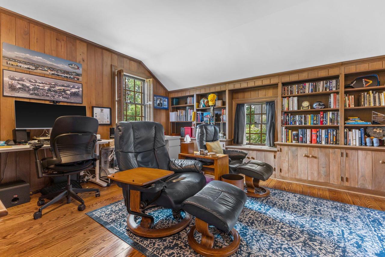 440 Cross Creek ROAD