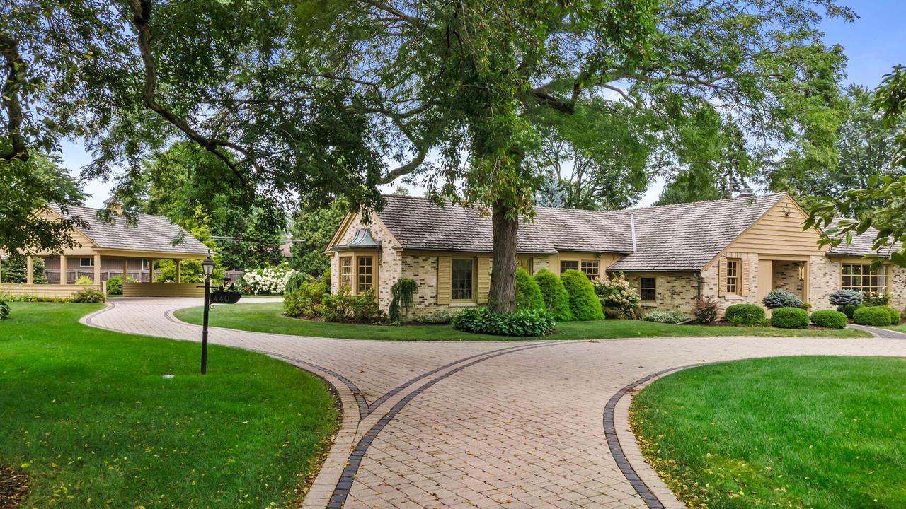 440 Cross Creek ROAD