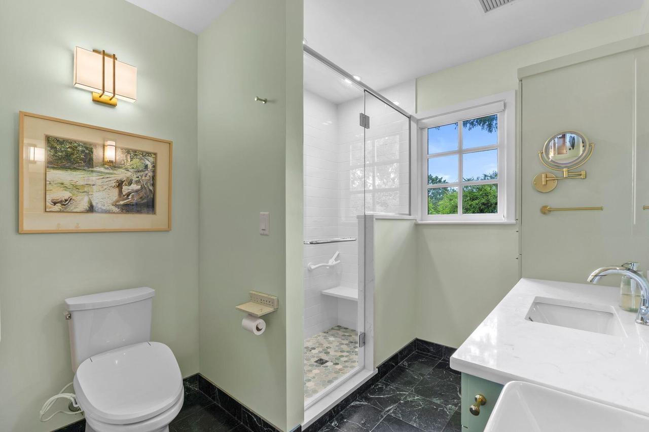 440 Cross Creek ROAD