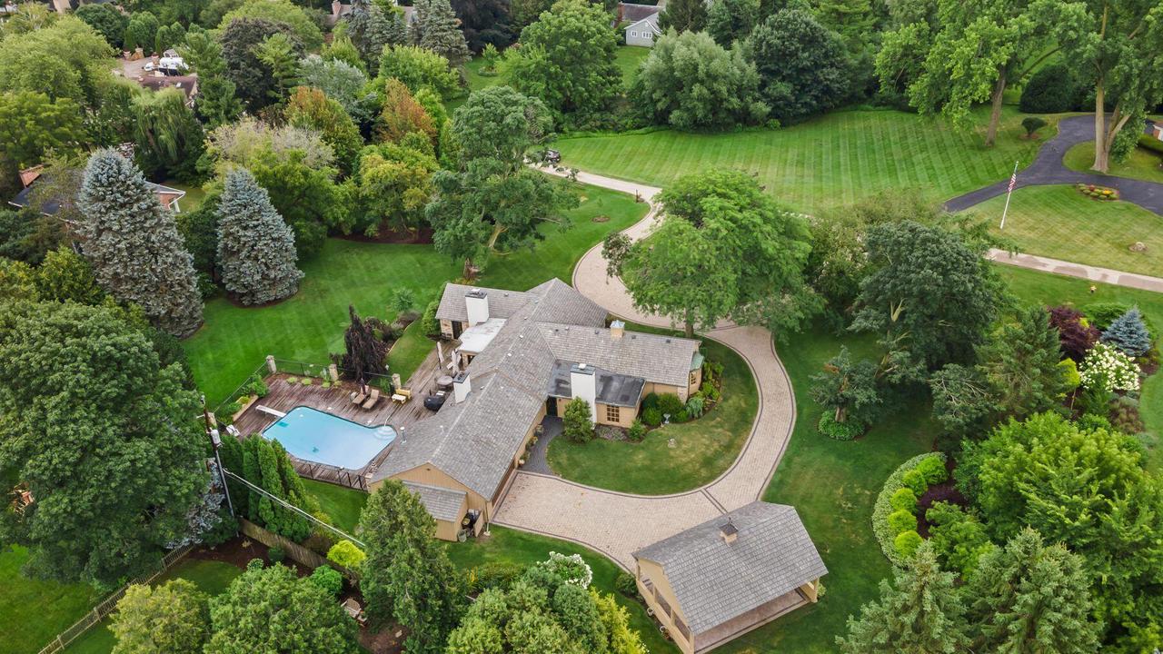 440 Cross Creek ROAD