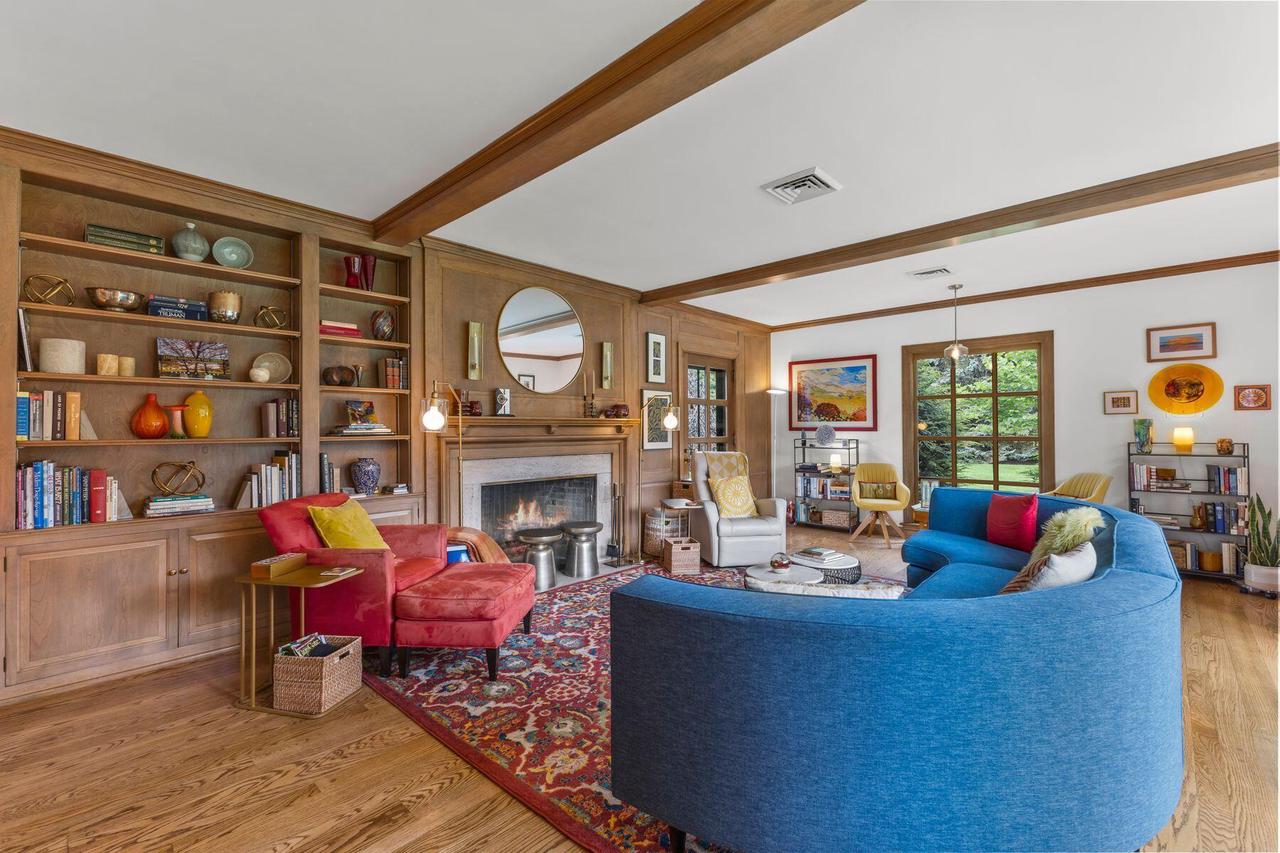 440 Cross Creek ROAD