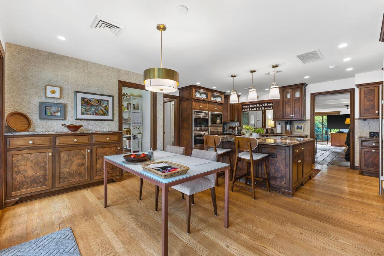 440 Cross Creek ROAD