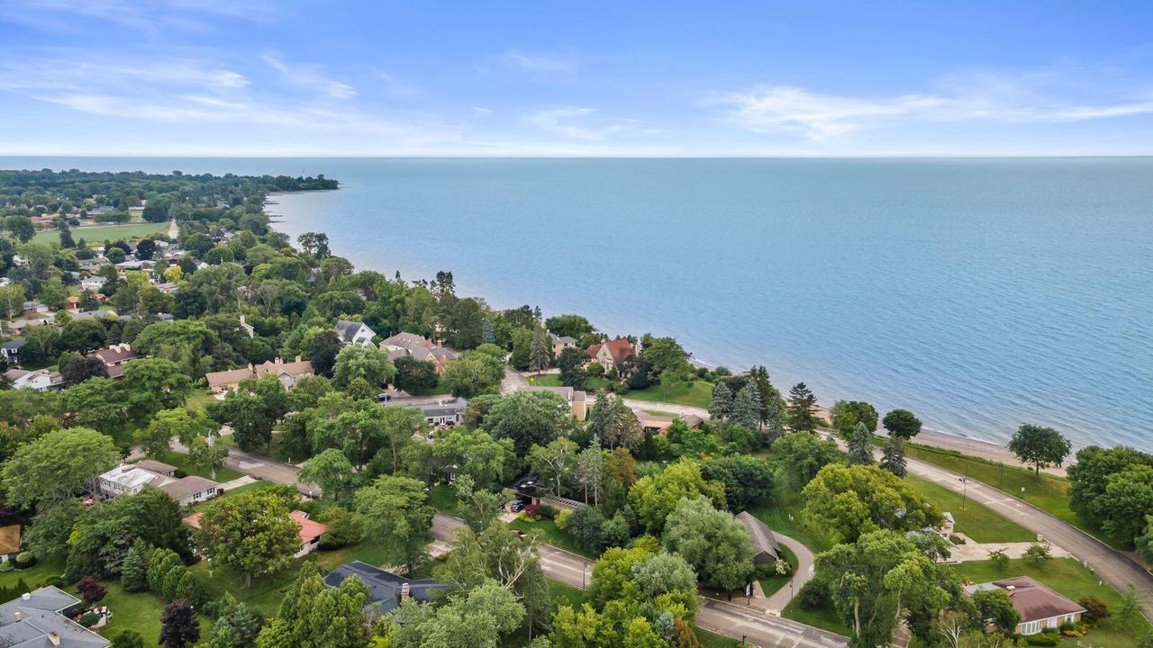 440 Cross Creek ROAD