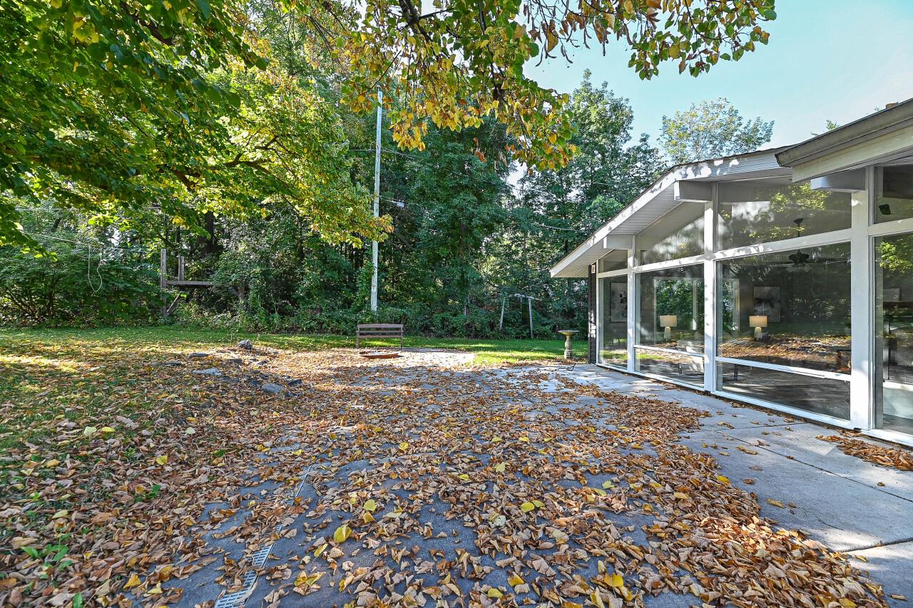 6727 Lincolnshire DRIVE